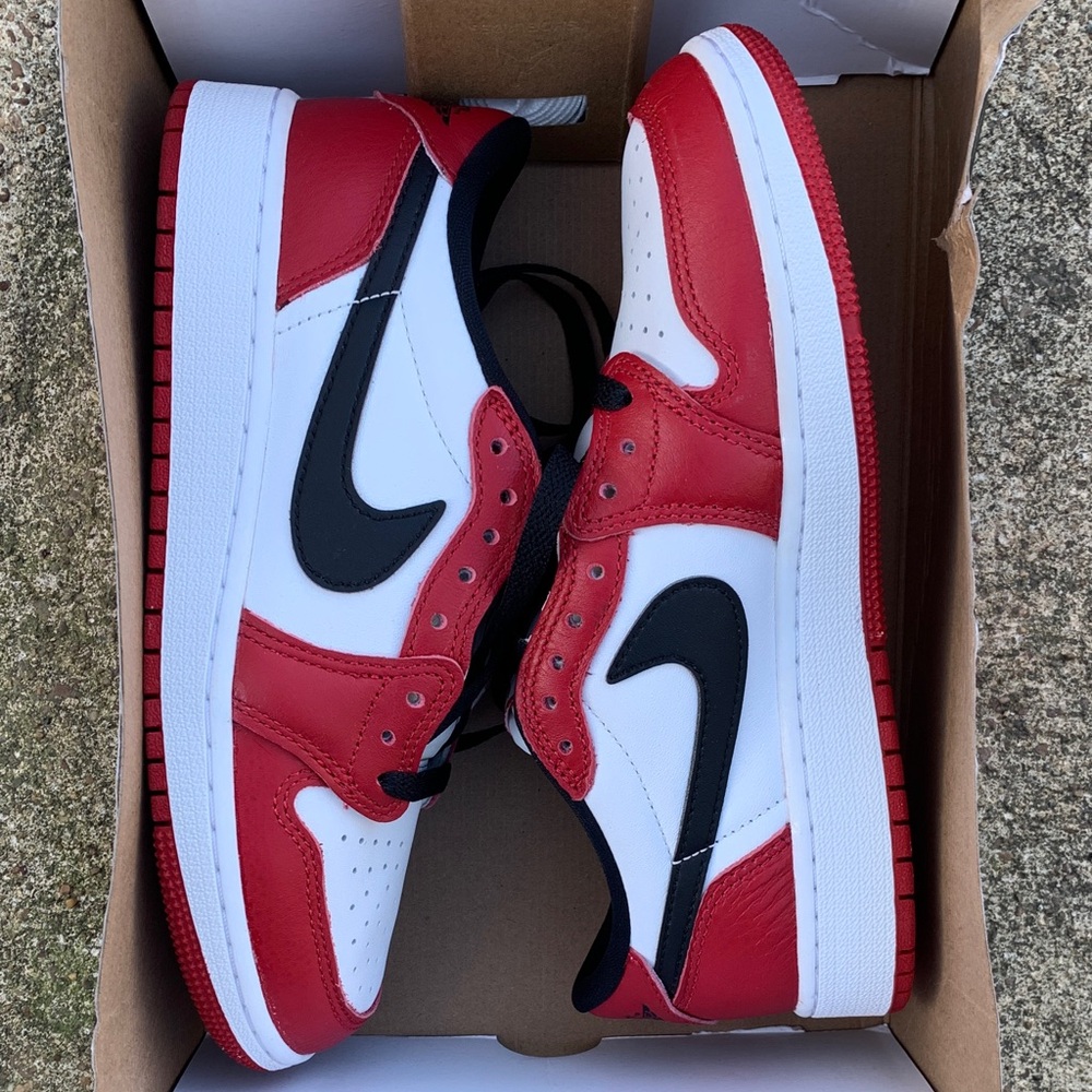 Jordan Air Jordan 1 Retro Low OG in Varsity Red, Black & Summit White